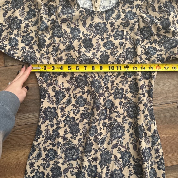 Corduroy Print Dress - Picture 6 of 7